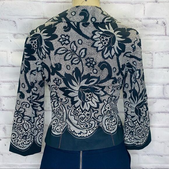 Yoana Baraschi Blazer with orange flower lapel  size 4 - Picture 2 of 6
